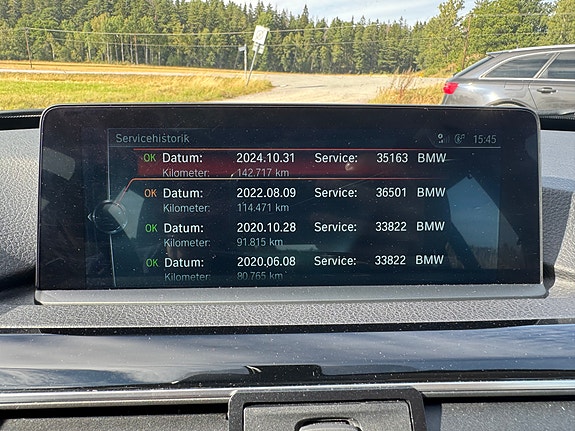 BMW 330d 6 of 11