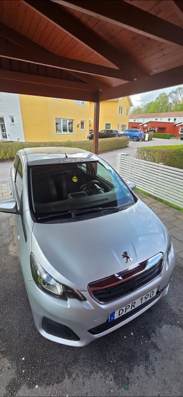 Peugeot 108 3 of 10
