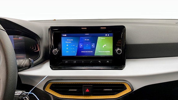Seat Arona 9 of 12