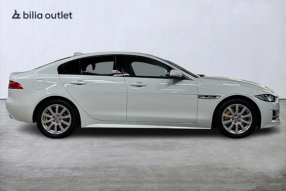 Jaguar XE 5 of 27