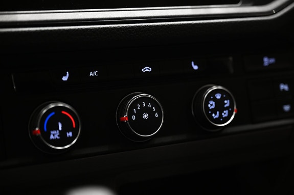 Volkswagen Crafter 19 of 30