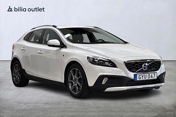 Volvo V40 Cross Country 4 of 21