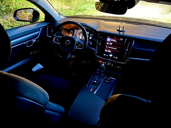 Volvo V90 3 of 8