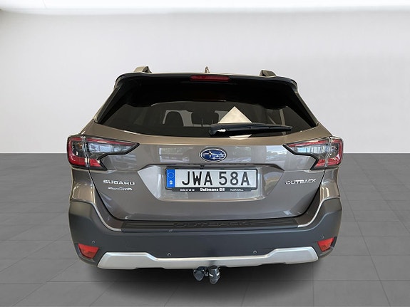 Subaru Outback 9 of 10