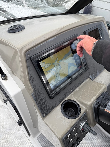 Finnmaster Husky R8 – Yamaha 300 hk – endast ca 175 timmar 11 of 11