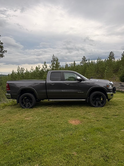 RAM 1500 3 of 8