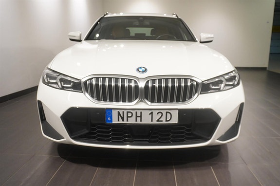 BMW 330e 2 of 12