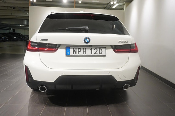 BMW 330e 6 of 12