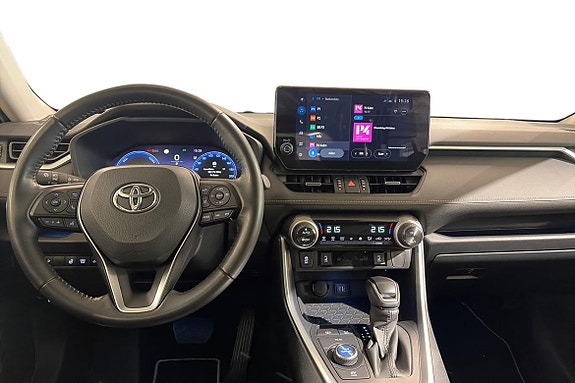 Toyota RAV4 12 of 20