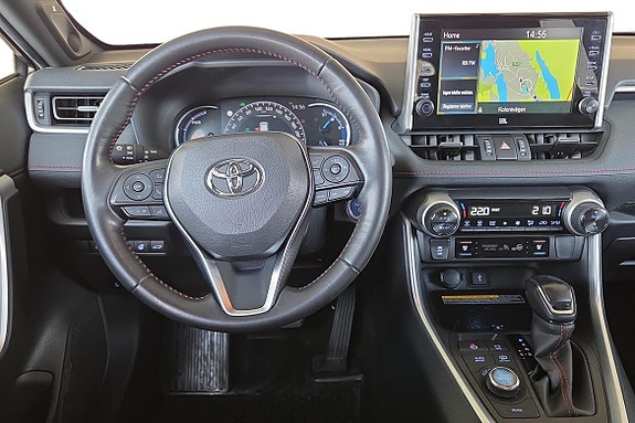 Toyota RAV4 13 of 23