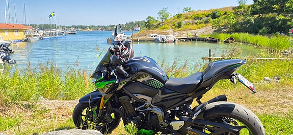 Kawasaki Z900 -SE 3 of 8