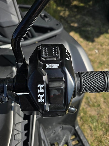 Can-Am Outlander MAX XT700 ABS Demo med 20 mil 12 of 15