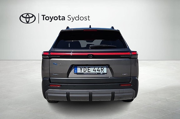 Toyota bZ4X Touring 5 of 19