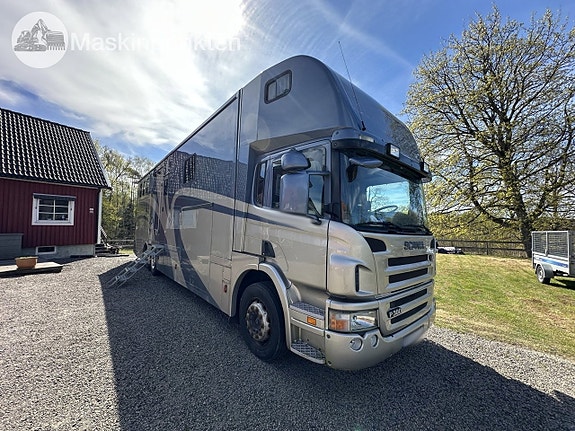 Scania p380 hästlastbil 3 of 27