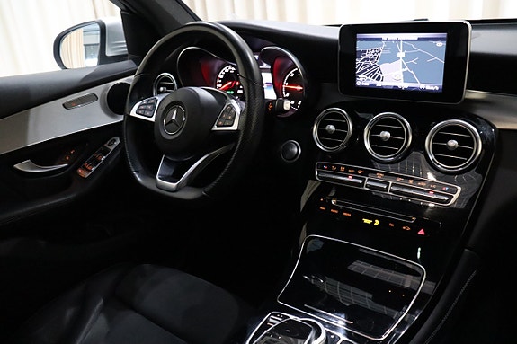 Mercedes-Benz GLC220 d 21 of 28