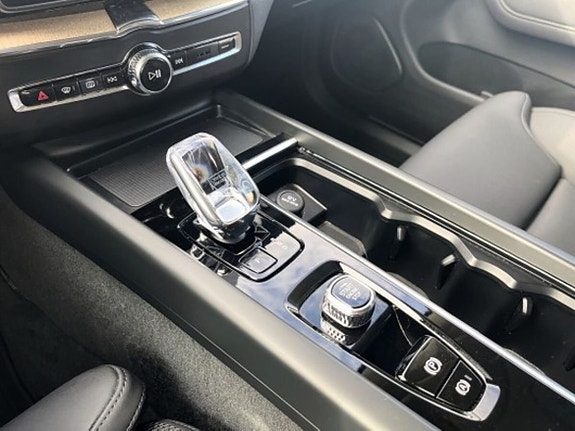 Volvo XC60 19 of 20
