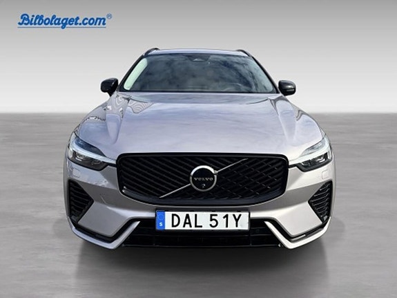 Volvo XC60 2 of 20