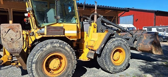 Volvo BM EL70 5 of 10