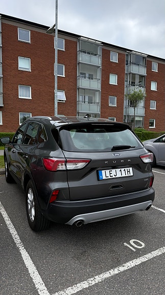 Ford Kuga 2 of 7