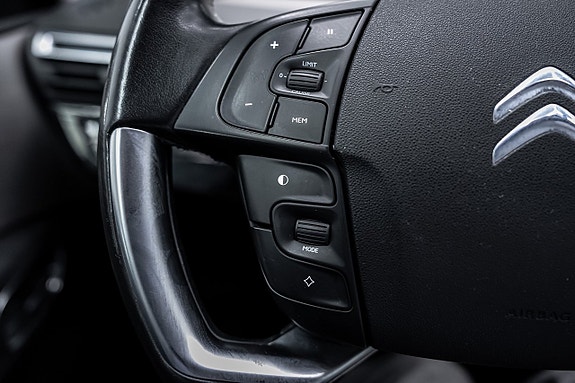 Citroen Grand C4 Picasso 21 of 27