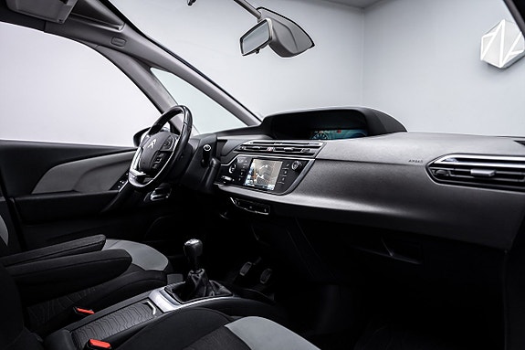 Citroen Grand C4 Picasso 27 of 27