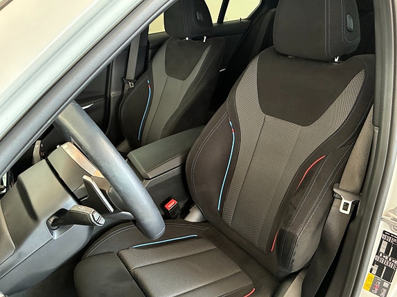BMW 330e 8 of 15