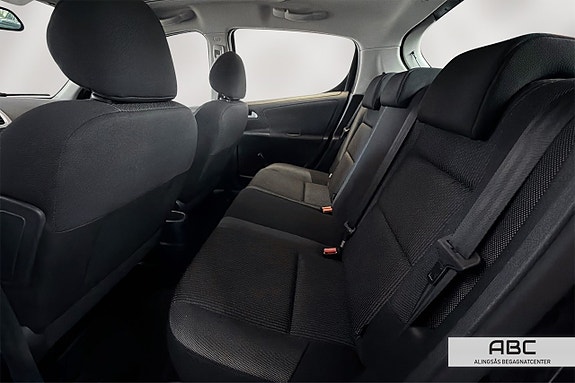 Peugeot 207 10 of 19