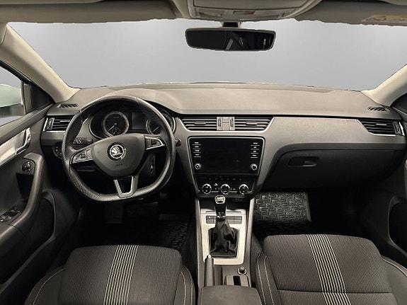 Skoda Octavia 7 of 13