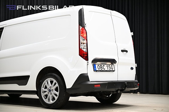 Ford Transit Connect 13 of 30