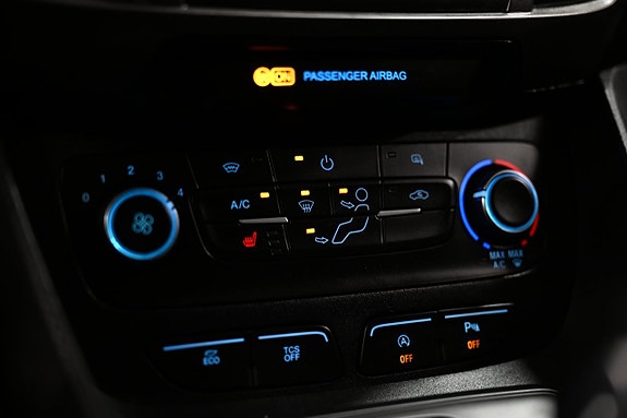 Ford Transit Connect 29 of 30