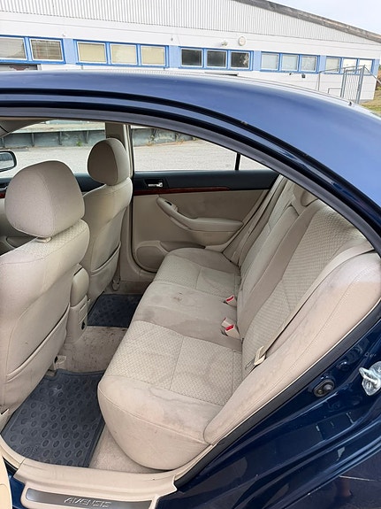 Toyota Avensis 10 of 10