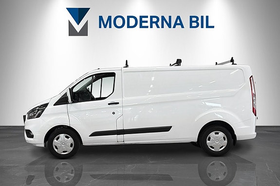 Ford Transit Custom 2 of 18