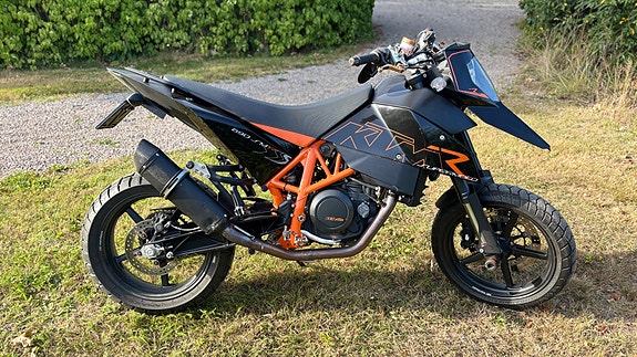 KTM KTM 690 SM R 4 of 4