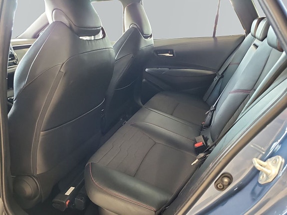 Toyota Corolla 11 of 22