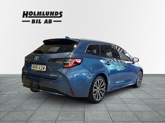 Toyota Corolla 18 of 22