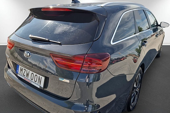 Kia Ceed 9 of 14