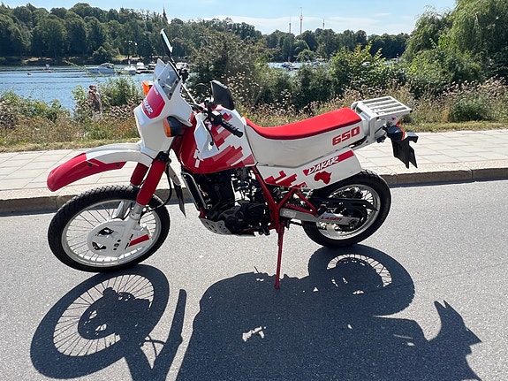 Suzuki DR 650 Djebel 4 of 4