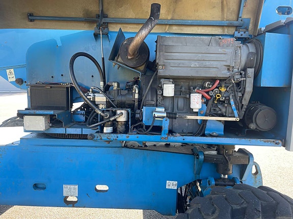 Bomlift Genie S85 - Diesel 4x4 10 of 12