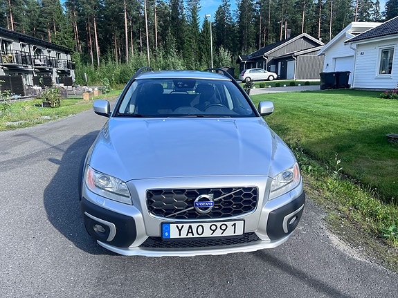 Volvo XC70 5 of 7
