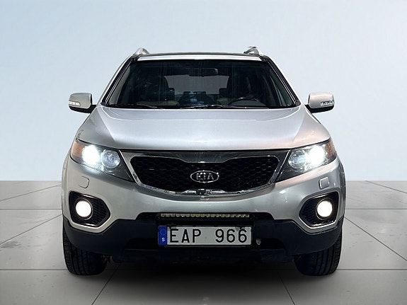 Kia Sorento 2 of 23