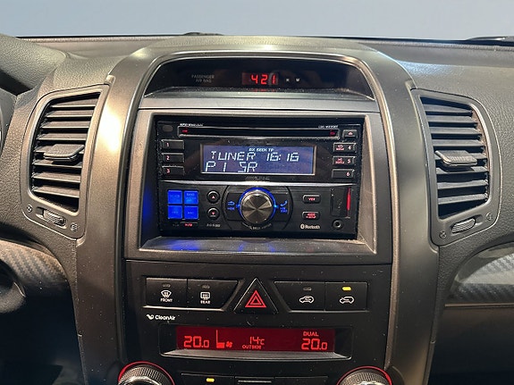 Kia Sorento 11 of 23