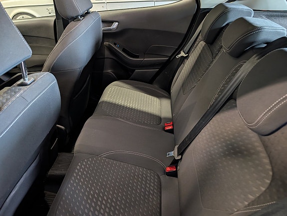 Ford Fiesta 7 of 8