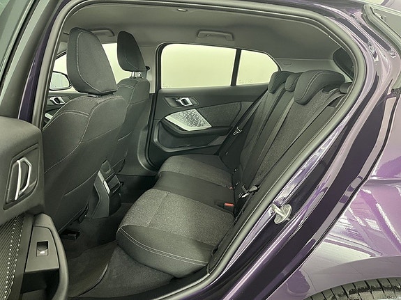 BMW 120 11 of 13