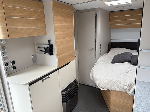Adria Adora 522 UP 4 of 14