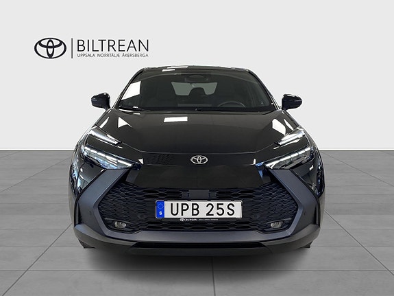 Toyota C-HR 5 of 13