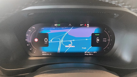 Volvo XC40 15 of 21