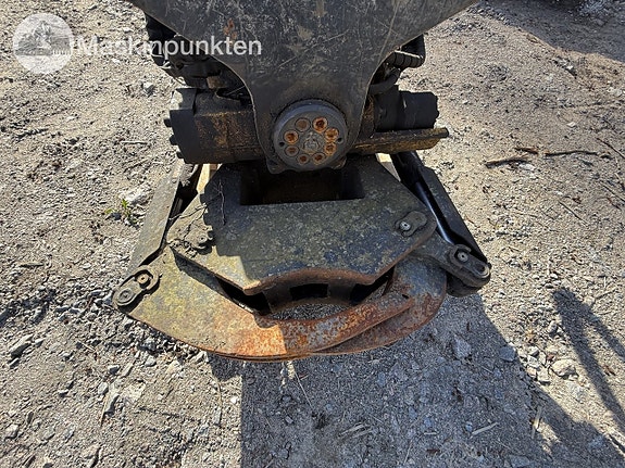 Engcon EC226 S70 med grip 8 of 15