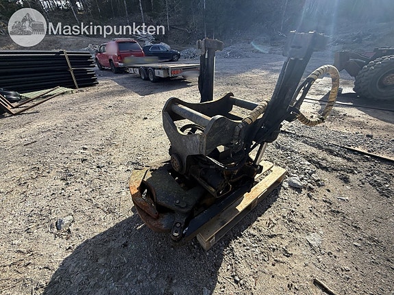 Engcon EC226 S70 med grip 4 of 15