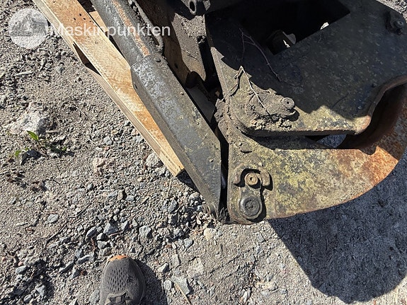 Engcon EC226 S70 med grip 9 of 15