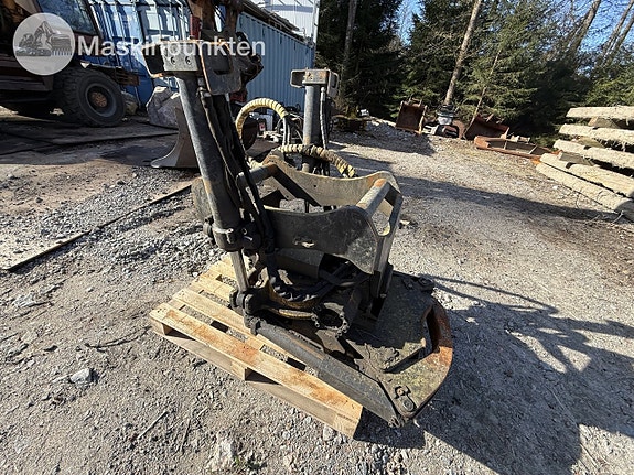 Engcon EC226 S70 med grip 2 of 15